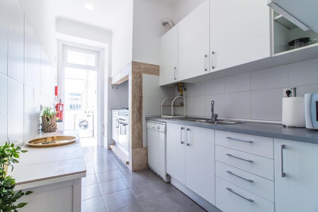 Downtown 7 Bedroom - Liberdade Apartment Lissabon