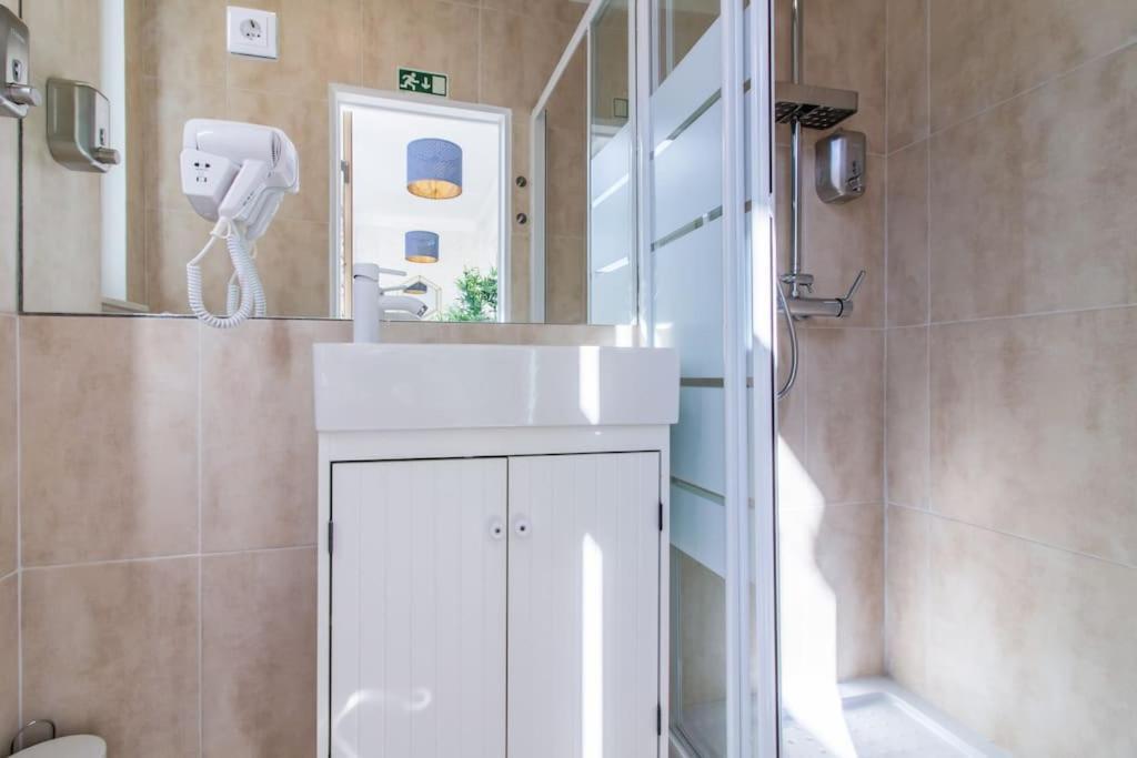 Downtown 7 Bedroom - Liberdade Lissabon